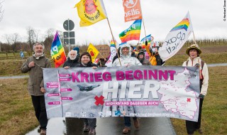 Ostermarsch 2016 Krieg hier