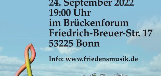 Konzertplakat zum Friedenssongwettbewerb 2022 auf himmelblauem Hintergrund. Vorn steht ein Panzer, dessen Kanone in einen regenbogenfarbenen Notenschlüssel übergeht.