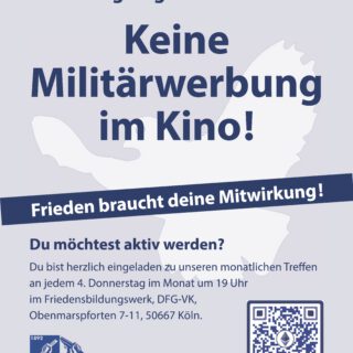 Flyer mit blauer Schrift auf hellem Grund
