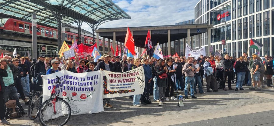 Auftaktkundgebung am Breslauer Platz